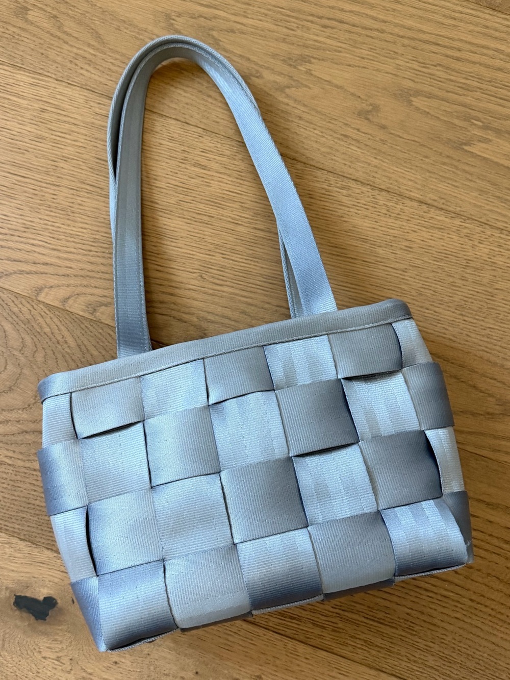 Harvey’s Seatbelt Medium Tote Shoulder Bag - Gray - VGUC